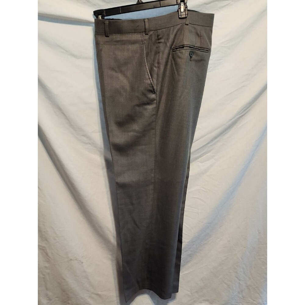 JF J.Ferrar Men's Gray Dress Pants - Tailored Flat Front 40/30